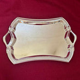 Silver-plated masterpiece: medium-sized rectangular tray with a noble shine